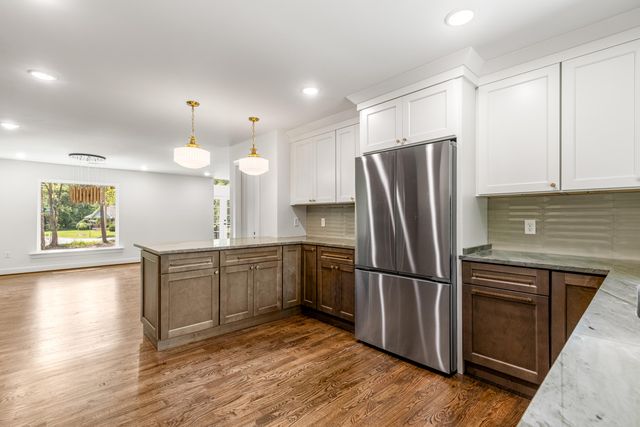 609 Albert Road, Signal Mountain, TN 37377