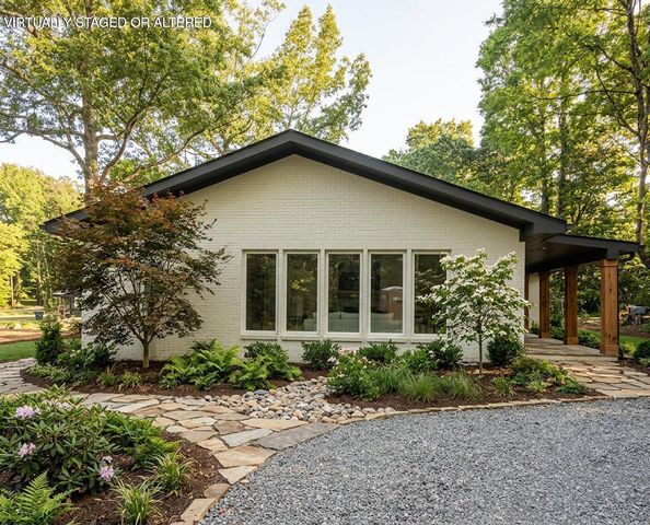 609 Albert Road, Signal Mountain, TN 37377