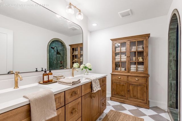 609 Albert Road, Signal Mountain, TN 37377