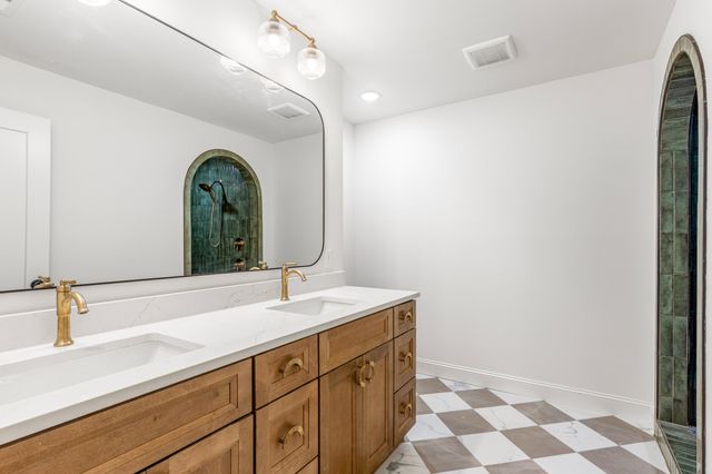 609 Albert Road, Signal Mountain, TN 37377