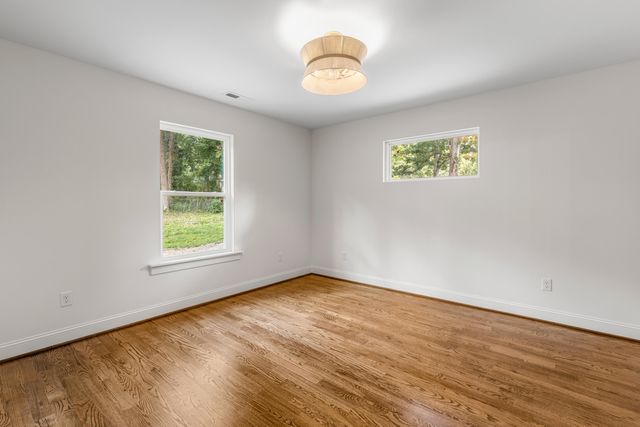 609 Albert Road, Signal Mountain, TN 37377