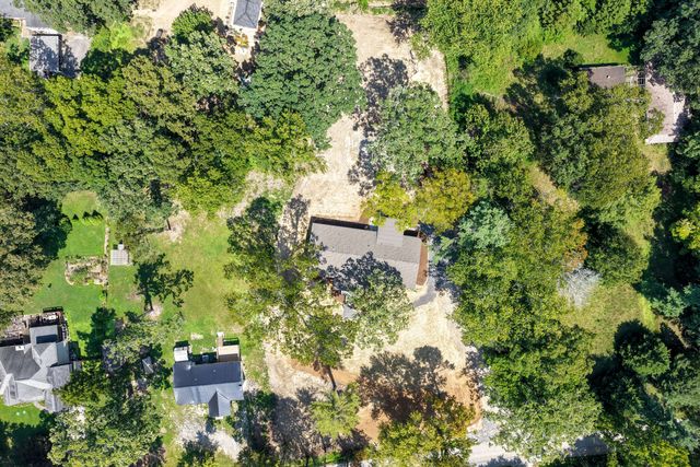 609 Albert Road, Signal Mountain, TN 37377