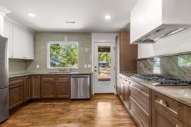 609 Albert Road, Signal Mountain, TN 37377