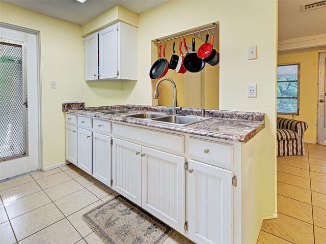 3371 PINETREE STREET, Port Charlotte, FL 33952