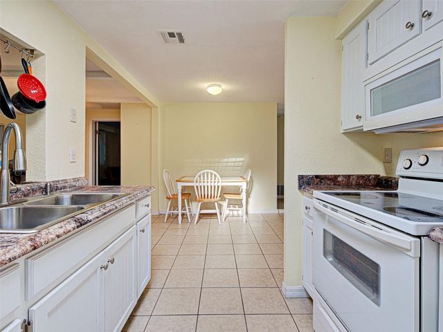 3371 PINETREE STREET, Port Charlotte, FL 33952