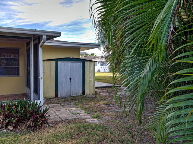 3371 PINETREE STREET, Port Charlotte, FL 33952