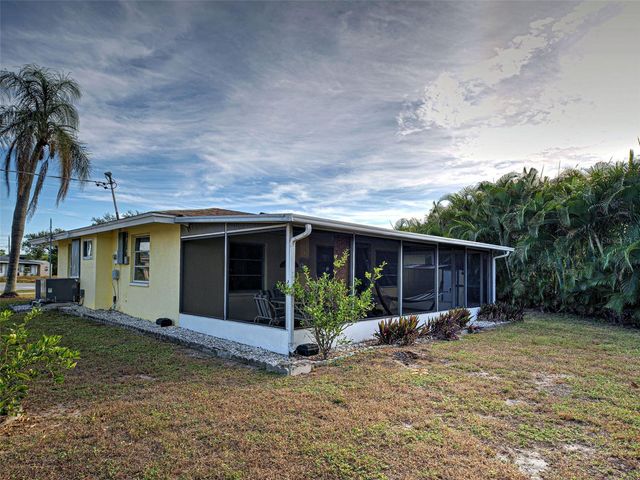 3371 PINETREE STREET, Port Charlotte, FL 33952