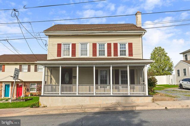 1377 APPLE ST, Ephrata, PA 17522