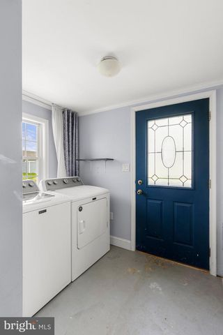 1377 APPLE ST, Ephrata, PA 17522