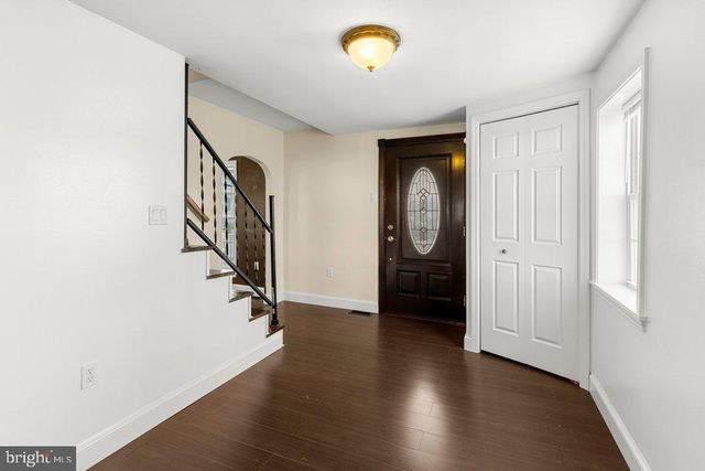 1377 APPLE ST, Ephrata, PA 17522