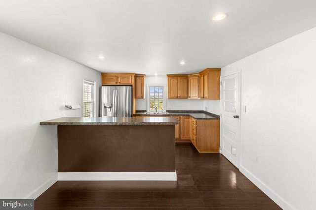 1377 APPLE ST, Ephrata, PA 17522