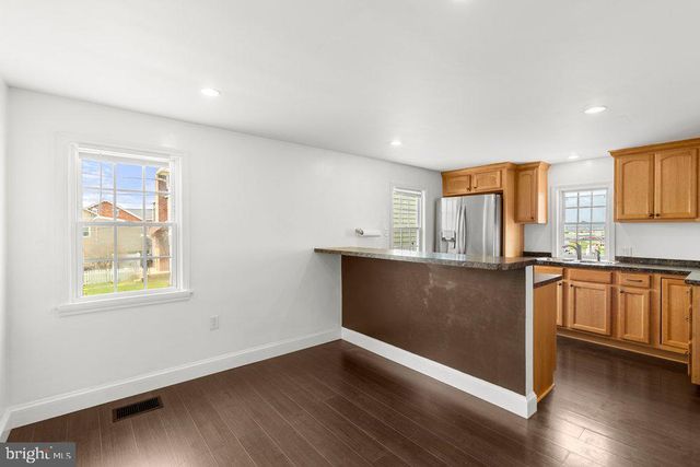 1377 APPLE ST, Ephrata, PA 17522