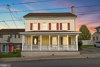 1377 APPLE ST, Ephrata, PA 17522