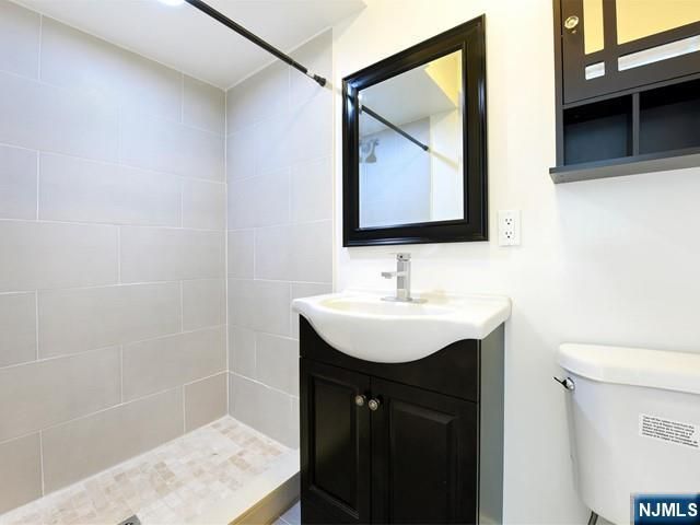 8 Laurel Avenue, Tenafly, NJ 07670