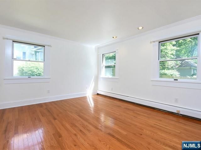 8 Laurel Avenue, Tenafly, NJ 07670