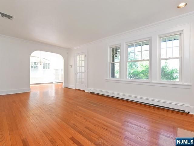 8 Laurel Avenue, Tenafly, NJ 07670