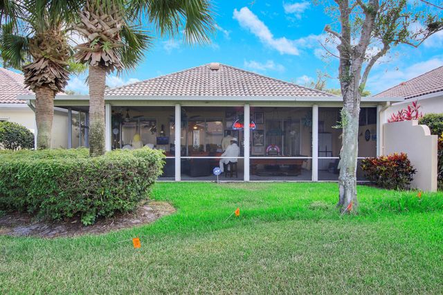 1402 James Bay Road, Palm Beach Gardens, FL 33410