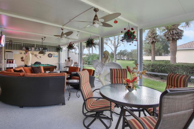 1402 James Bay Road, Palm Beach Gardens, FL 33410