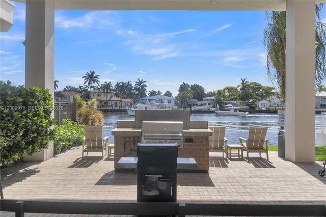3100 NE 48th St PH6, Fort Lauderdale, FL 33308