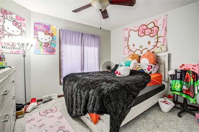 2829 Trenchard Drive, Independence, MO 64057