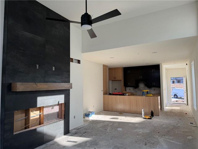 9305 Aminda Street, Lenexa, KS 66227