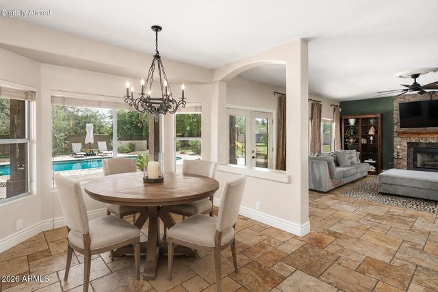 241 S Equestrian Court, Gilbert, AZ 85296