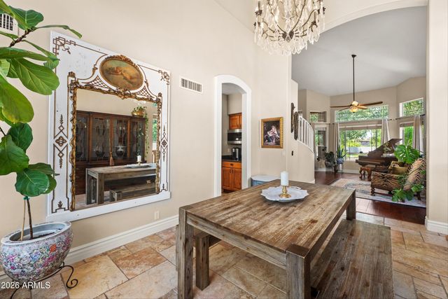 241 S Equestrian Court, Gilbert, AZ 85296