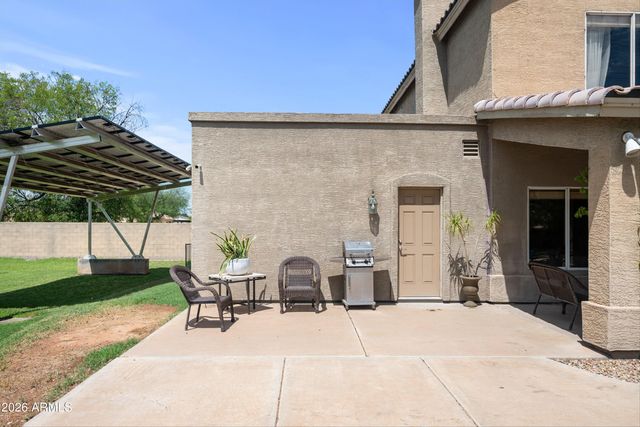 241 S Equestrian Court, Gilbert, AZ 85296