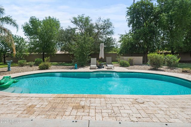 241 S Equestrian Court, Gilbert, AZ 85296