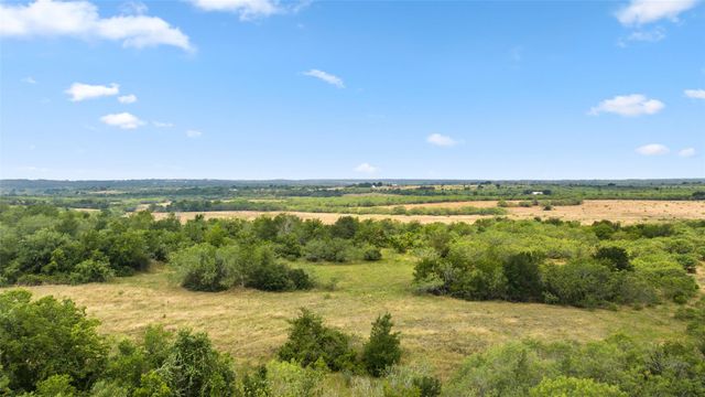 3575 Westwood RD, Lockhart, TX 78644