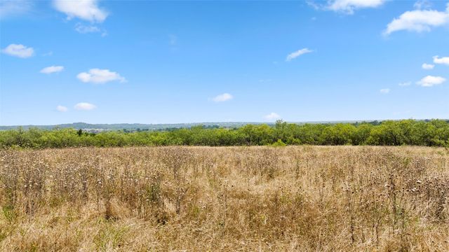 3575 Westwood RD, Lockhart, TX 78644