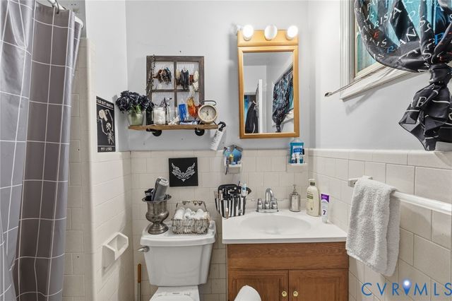 12311 PARKER Ln, Chester, VA 23831