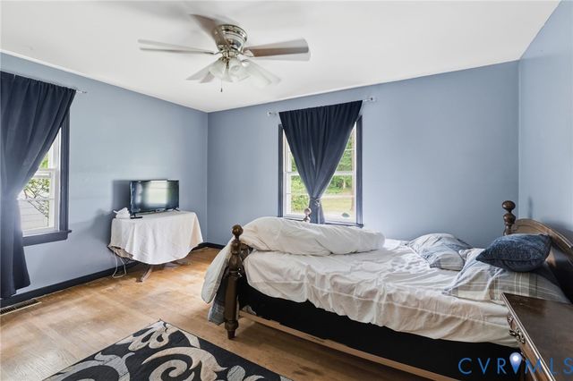 12311 PARKER Ln, Chester, VA 23831