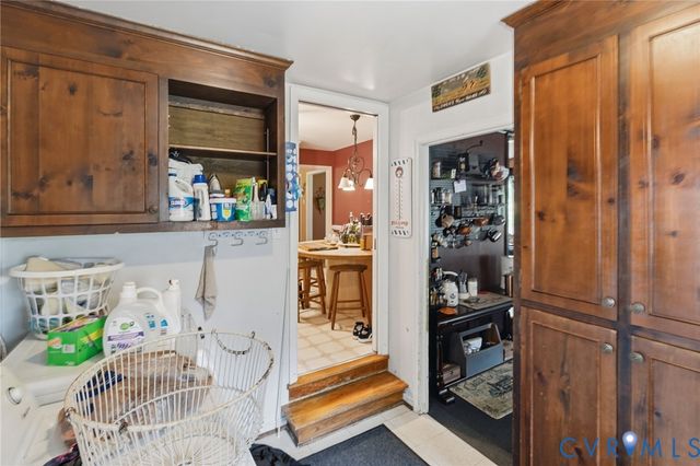 12311 PARKER Ln, Chester, VA 23831