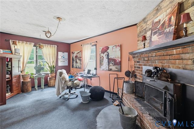 12311 PARKER Ln, Chester, VA 23831