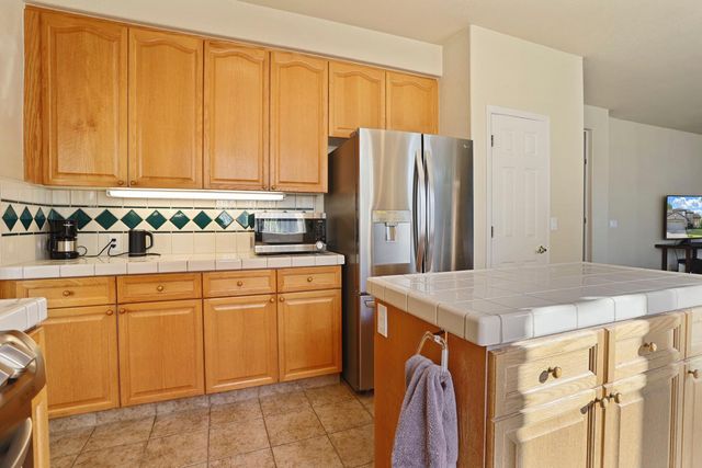 4240 Pinehurst Cir, Stockton, CA 95219