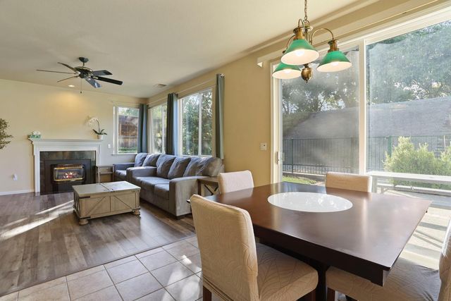 4240 Pinehurst Cir, Stockton, CA 95219