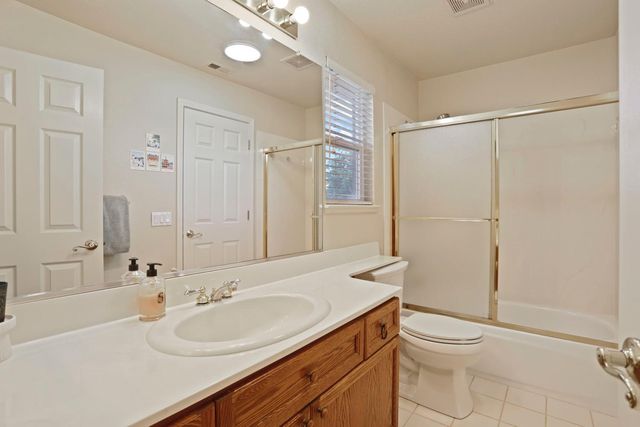 4240 Pinehurst Cir, Stockton, CA 95219