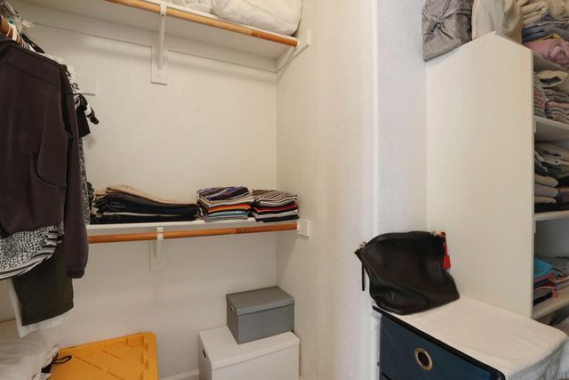 4240 Pinehurst Cir, Stockton, CA 95219