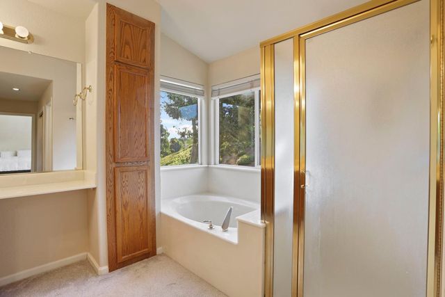 4240 Pinehurst Cir, Stockton, CA 95219