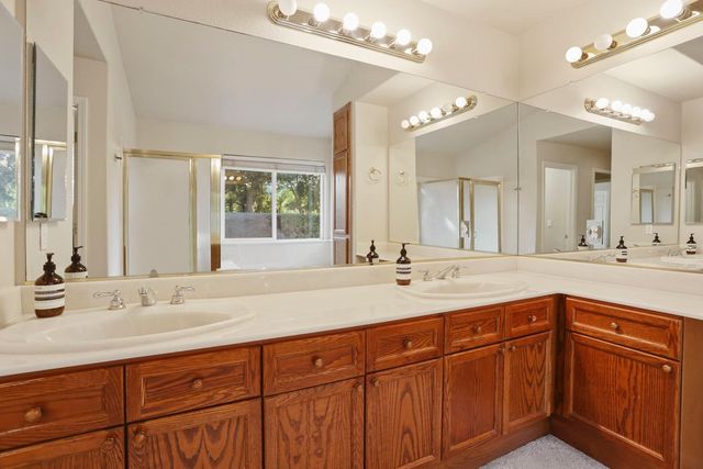 4240 Pinehurst Cir, Stockton, CA 95219