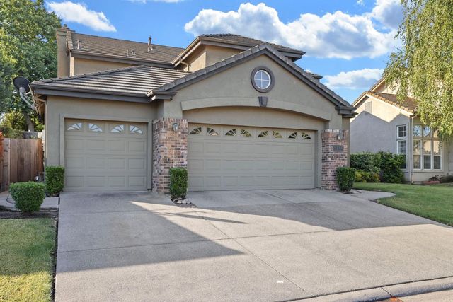 4240 Pinehurst Cir, Stockton, CA 95219