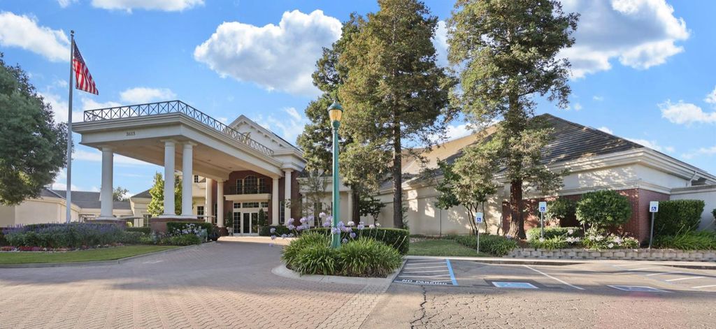 4240 Pinehurst Cir, Stockton, CA 95219