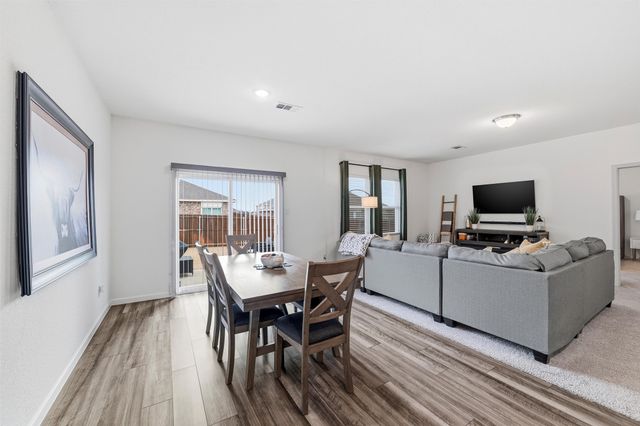 2616 Beech Creek Road, Glenn Heights, TX 75154