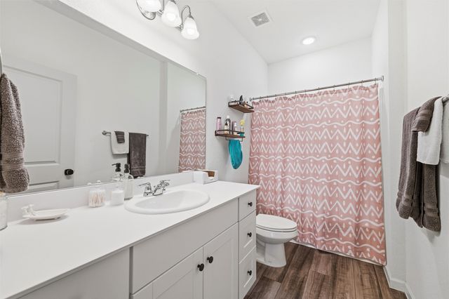 2616 Beech Creek Road, Glenn Heights, TX 75154