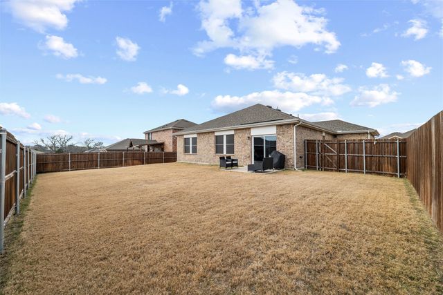 2616 Beech Creek Road, Glenn Heights, TX 75154