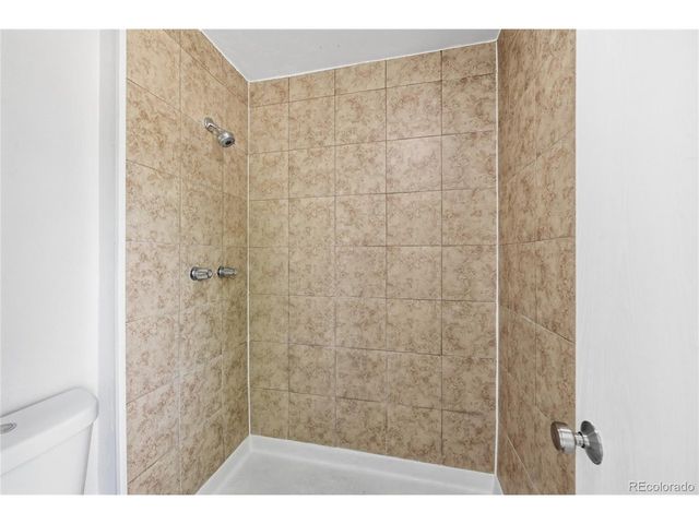 3185 S Ensenada Way, Aurora, CO 80013