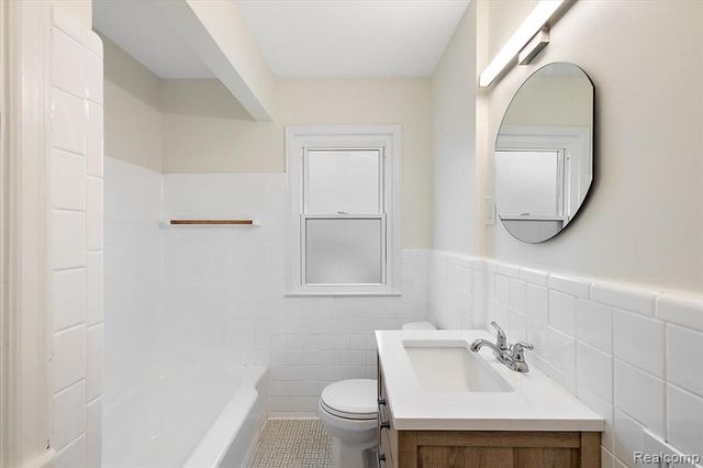 1888 Griffith Avenue, Berkley, MI 48072