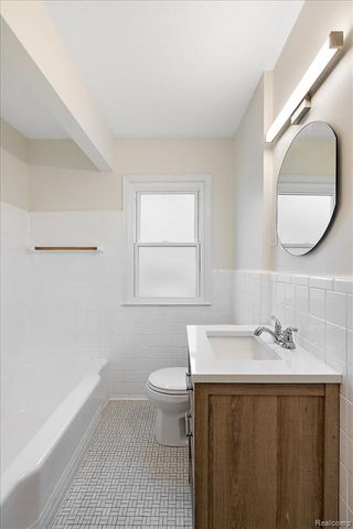 1888 Griffith Avenue, Berkley, MI 48072