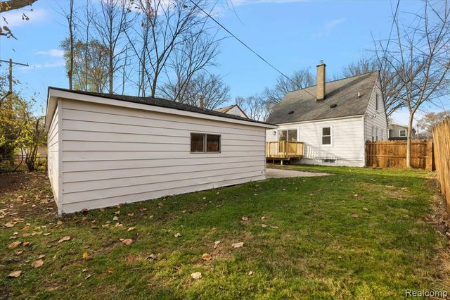 1888 Griffith Avenue, Berkley, MI 48072